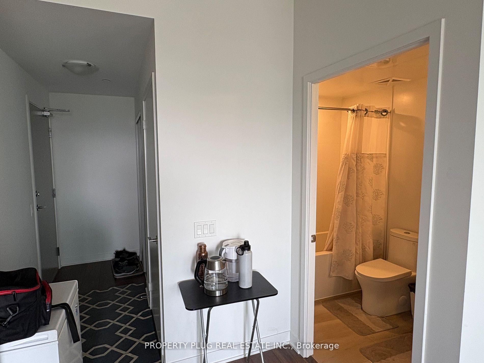 Photo 4 of Unit 1303, 260 Malta Avenue, Brampton, Fletcher's Creek South — HOMEH