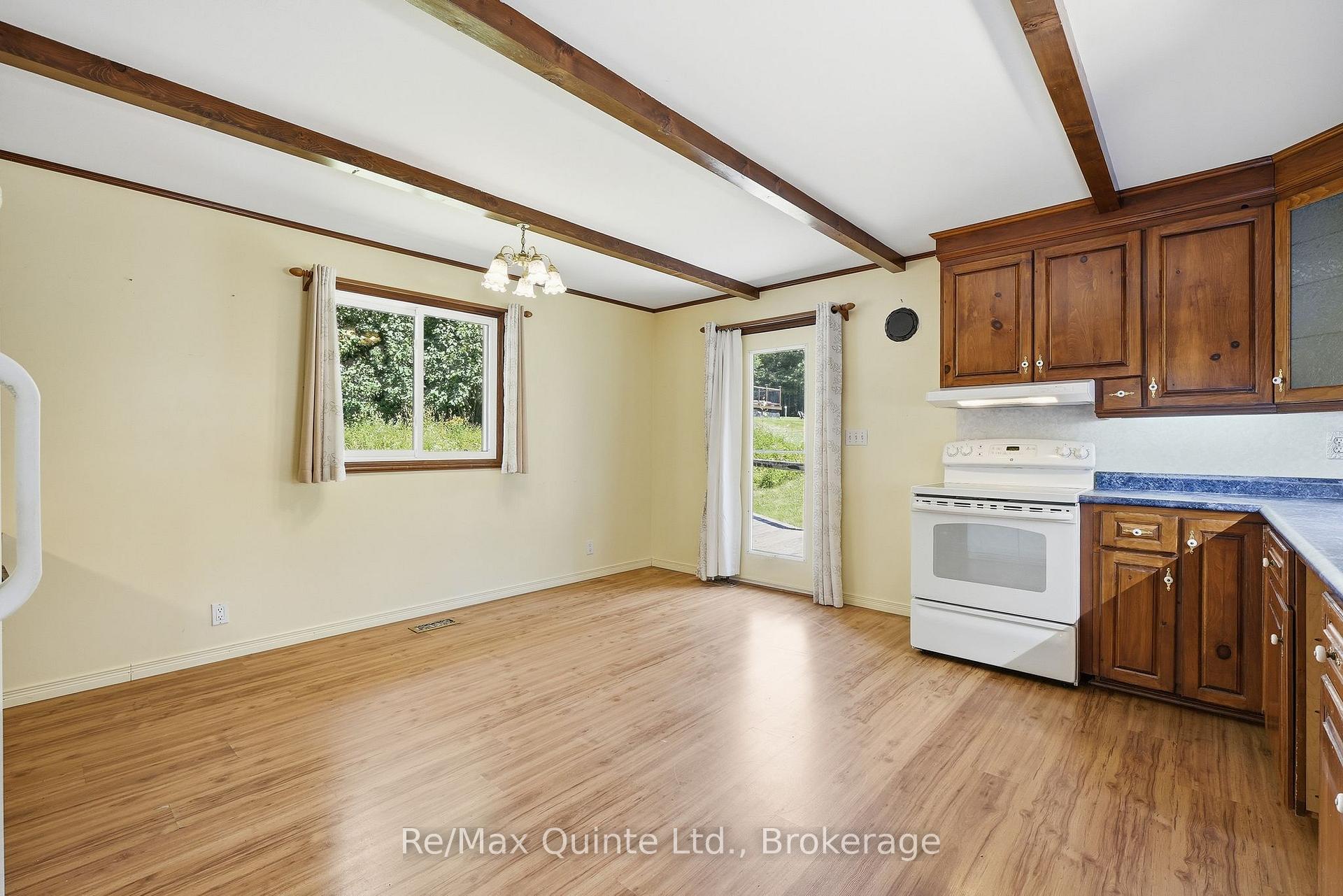Photo 9 of 287 Drewery Street, Brighton, Rural Brighton — HOMEH