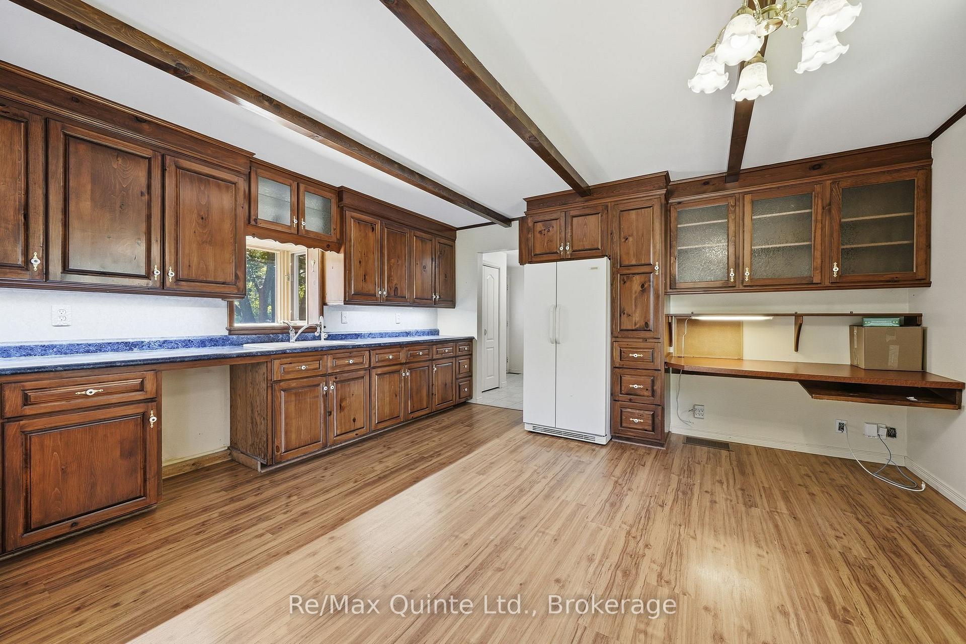 Photo 11 of 287 Drewery Street, Brighton, Rural Brighton — HOMEH