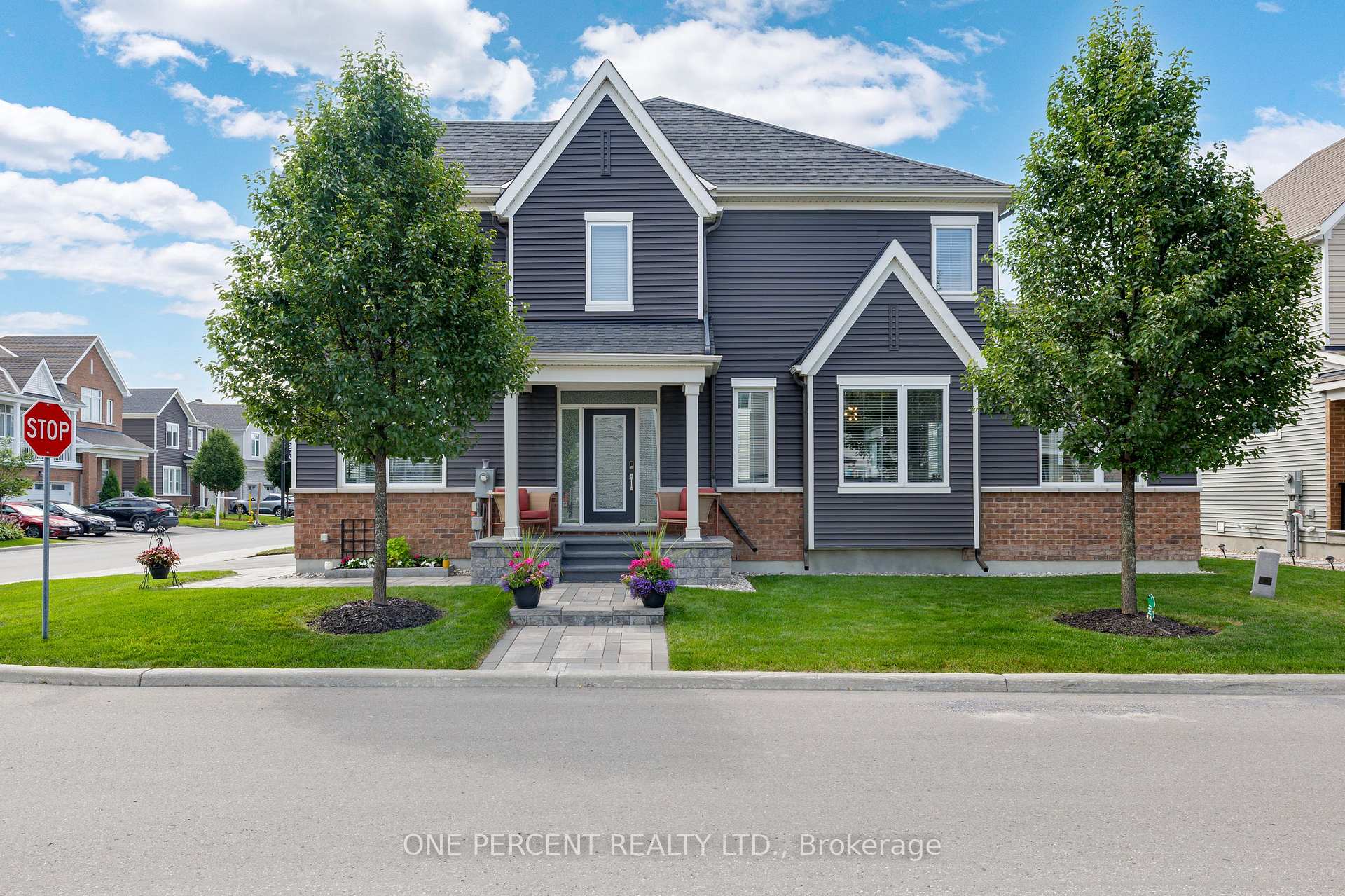 Photo 4 of 334 Lamarche Avenue, Ottawa, Chapel Hill South - Orleans Village — HOMEH