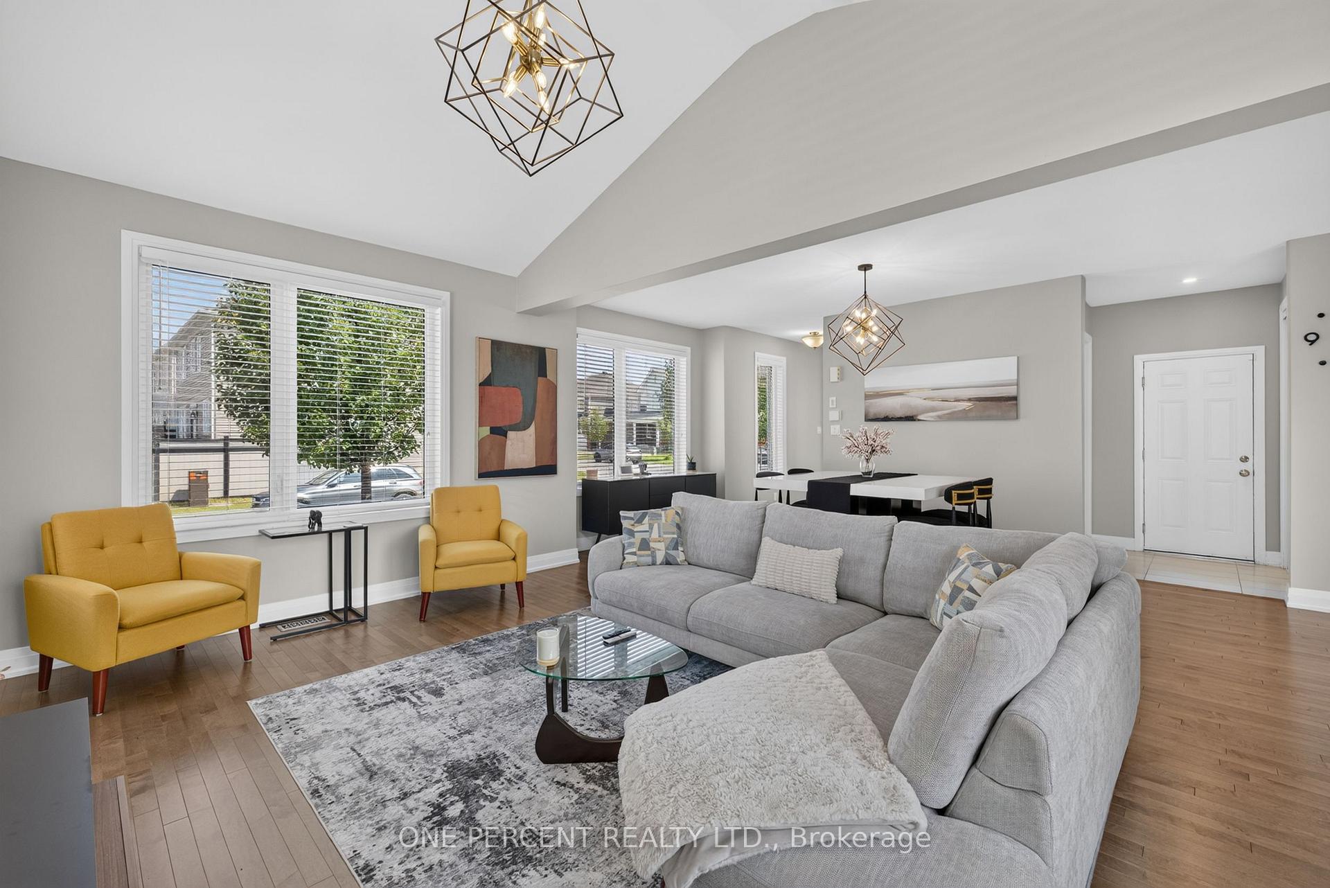 Photo 13 of 334 Lamarche Avenue, Ottawa, Chapel Hill South - Orleans Village — HOMEH