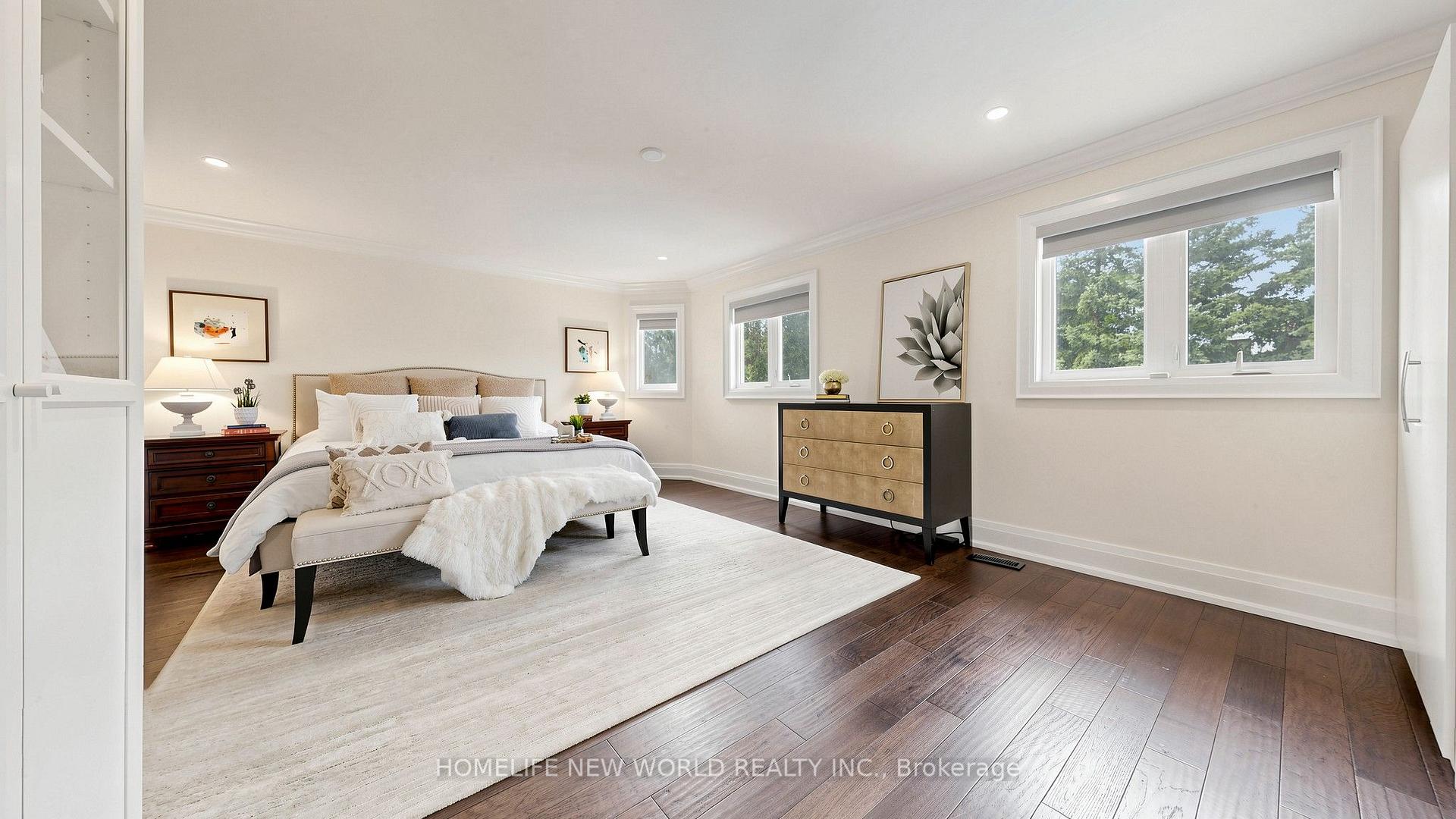 Photo 20 of 526 Cunningham Drive, Vaughan, Maple — HOMEH