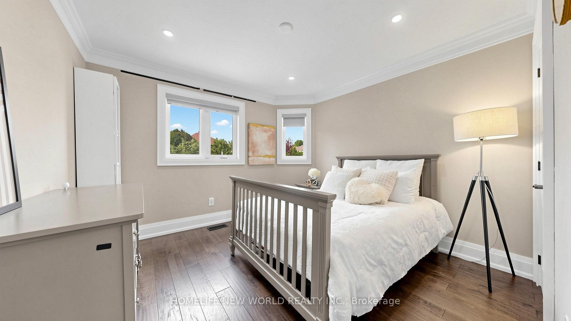 Photo 25 of 526 Cunningham Drive, Vaughan, Maple — HOMEH