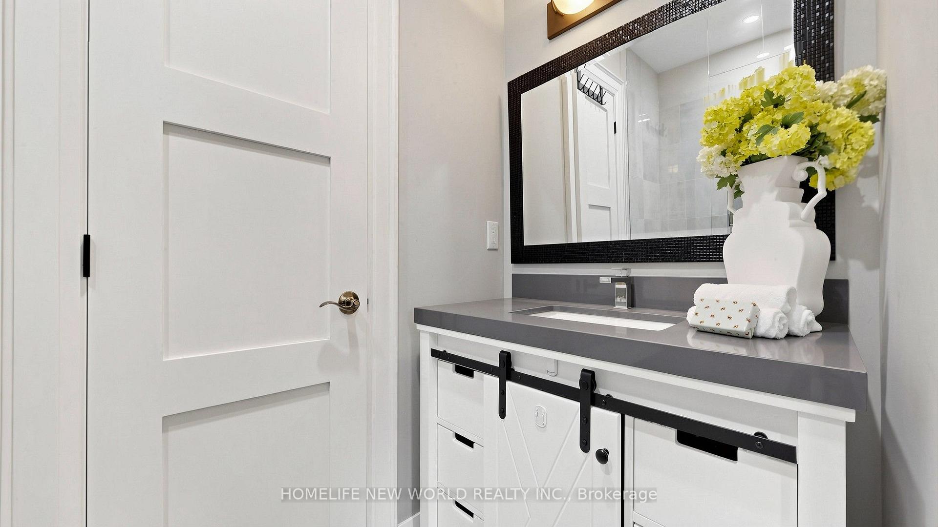 Photo 29 of 526 Cunningham Drive, Vaughan, Maple — HOMEH