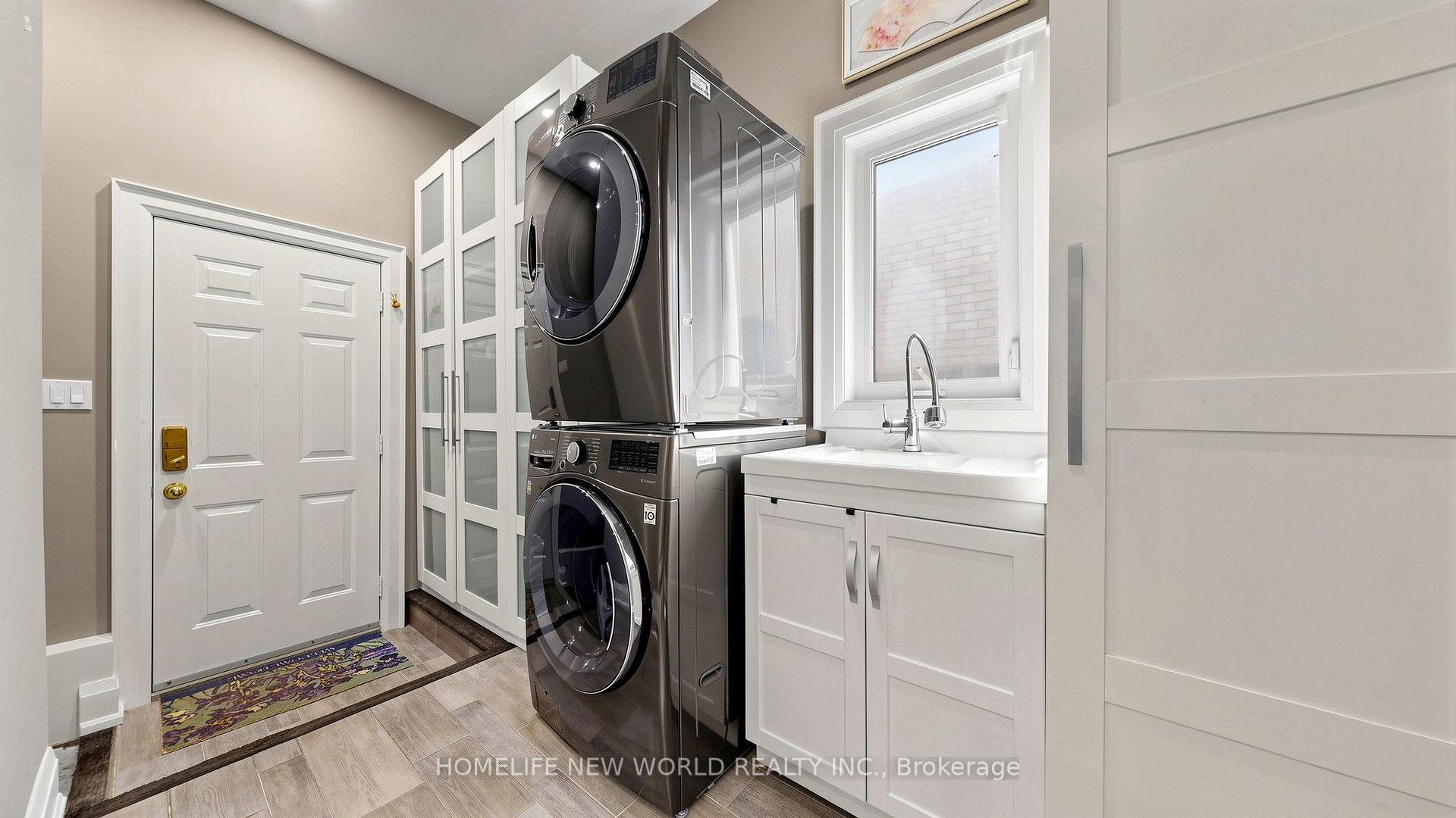 Photo 38 of 526 Cunningham Drive, Vaughan, Maple — HOMEH