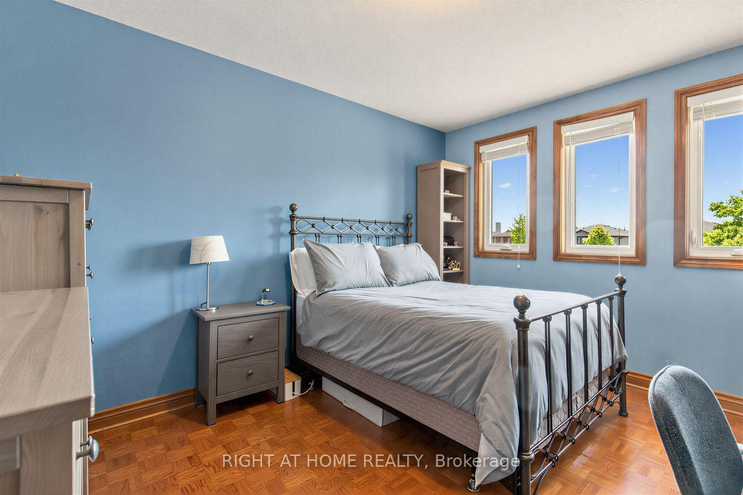 Photo 30 of 112 Belview Avenue, Vaughan, East Woodbridge — HOMEH
