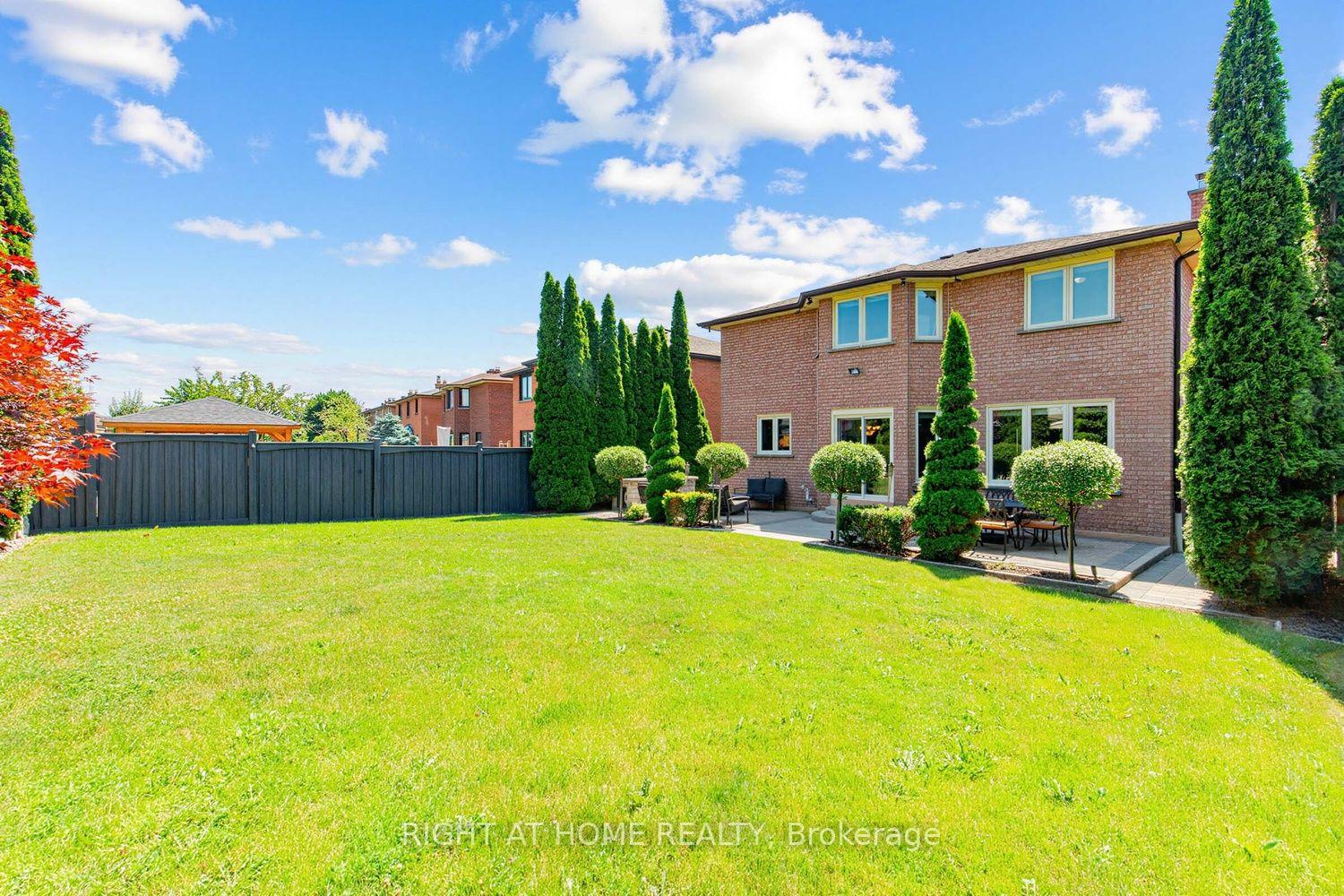 Photo 41 of 112 Belview Avenue, Vaughan, East Woodbridge — HOMEH