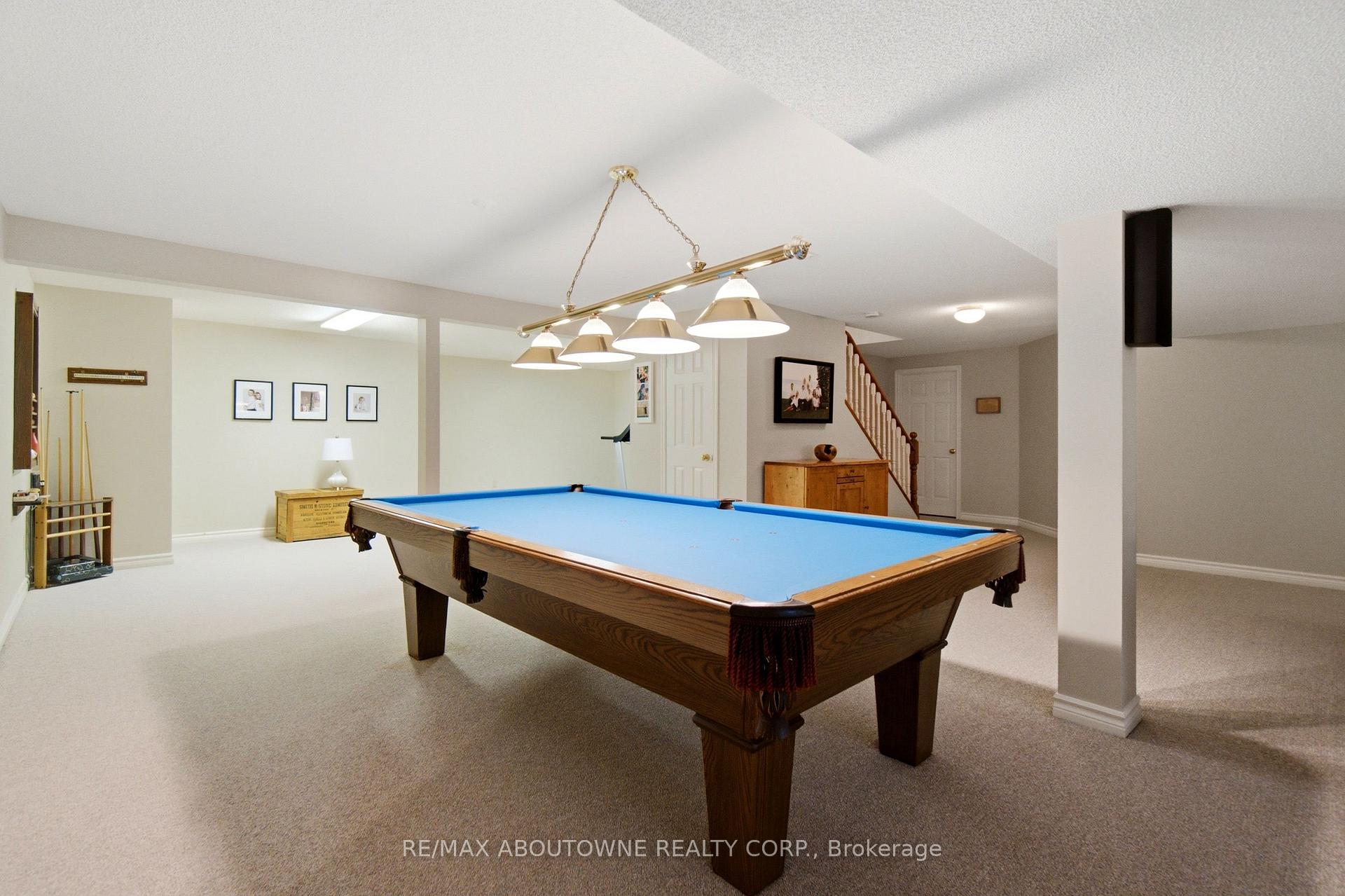 Photo 31 of 1090 Crofton Way, Burlington, Tyandaga — HOMEH