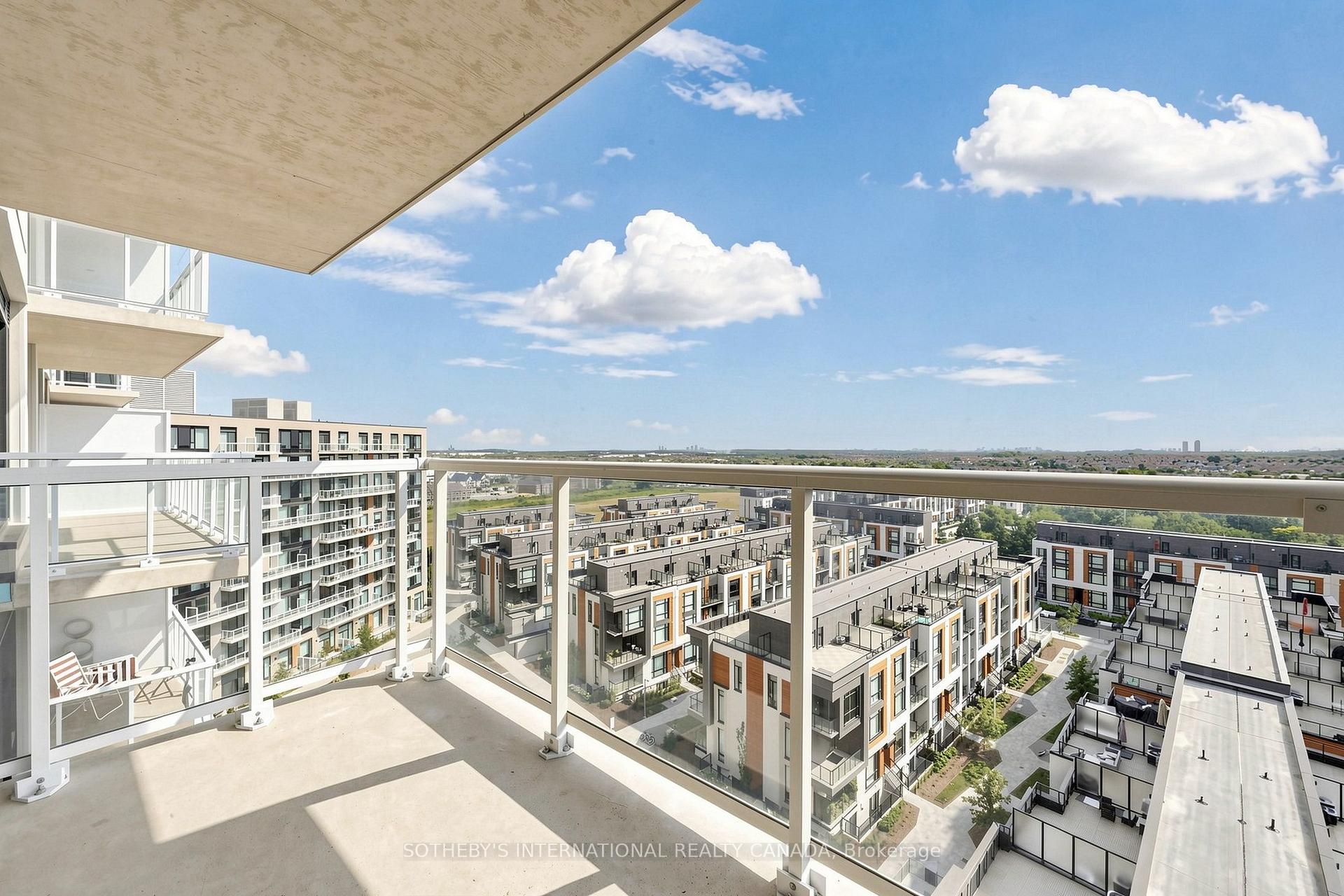 Photo 10 of Unit 1023, 2 David Eyer Road, Richmond Hill, Rural Richmond Hill — HOMEH