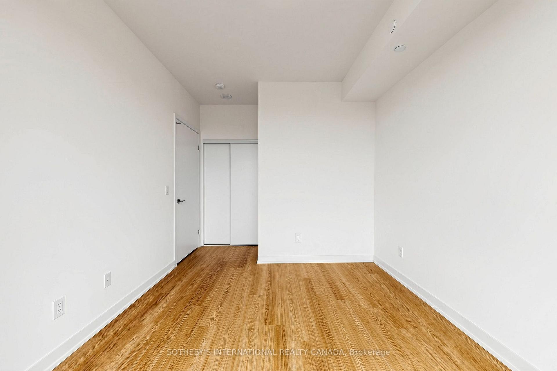 Photo 14 of Unit 1023, 2 David Eyer Road, Richmond Hill, Rural Richmond Hill — HOMEH