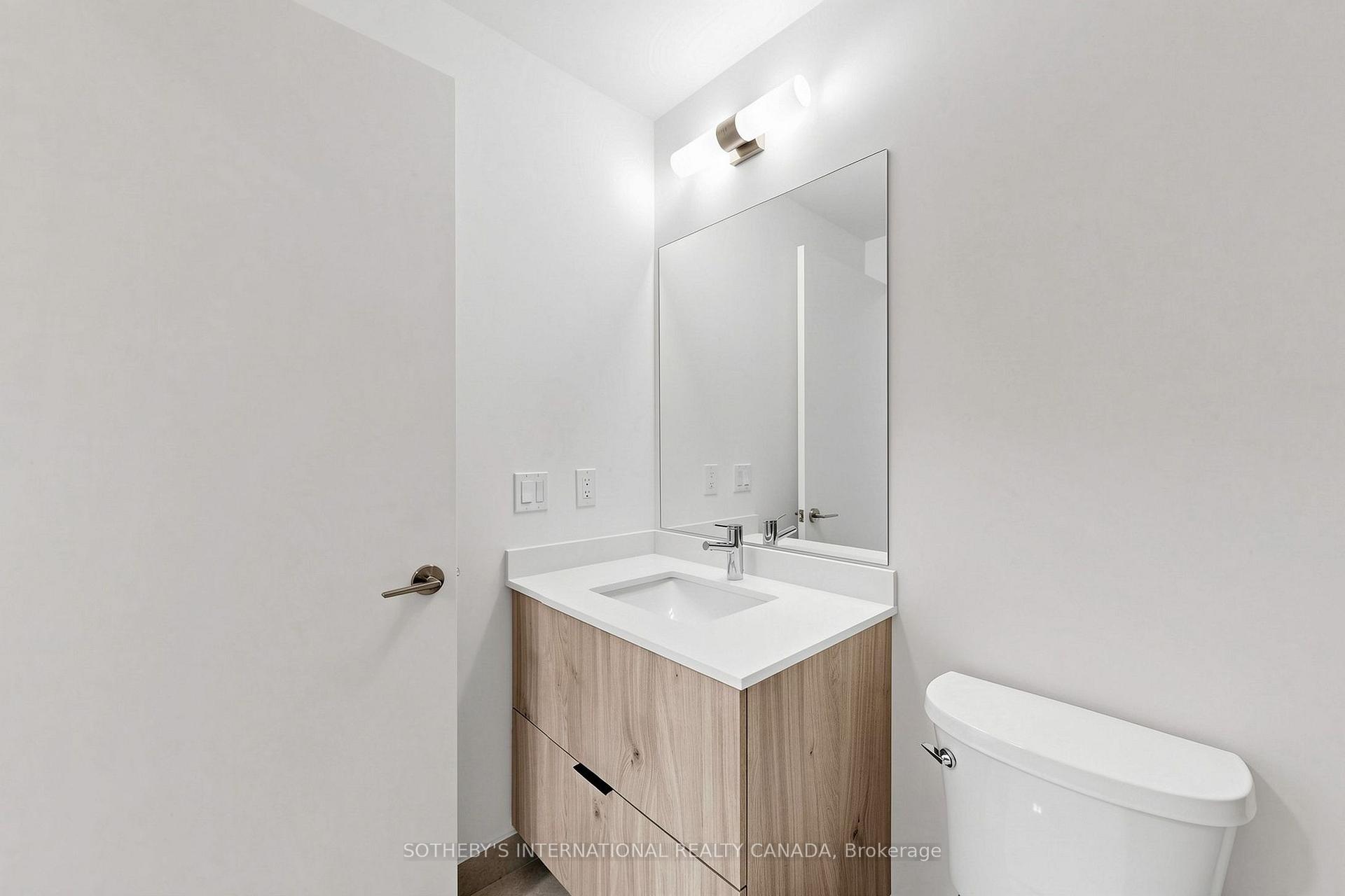 Photo 16 of Unit 1023, 2 David Eyer Road, Richmond Hill, Rural Richmond Hill — HOMEH