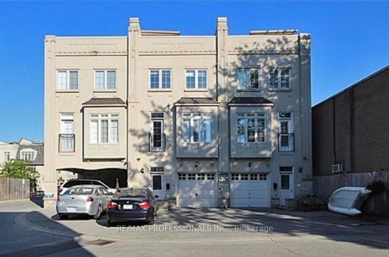 Front of Unit 3, 2351 Lakeshore Road W