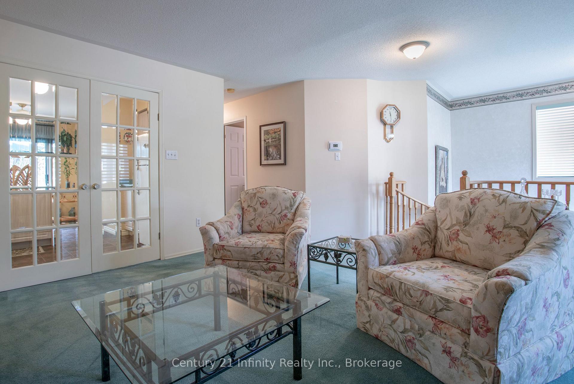 Photo 10 of 1589 Fieldgate Drive, Oshawa, Samac — HOMEH