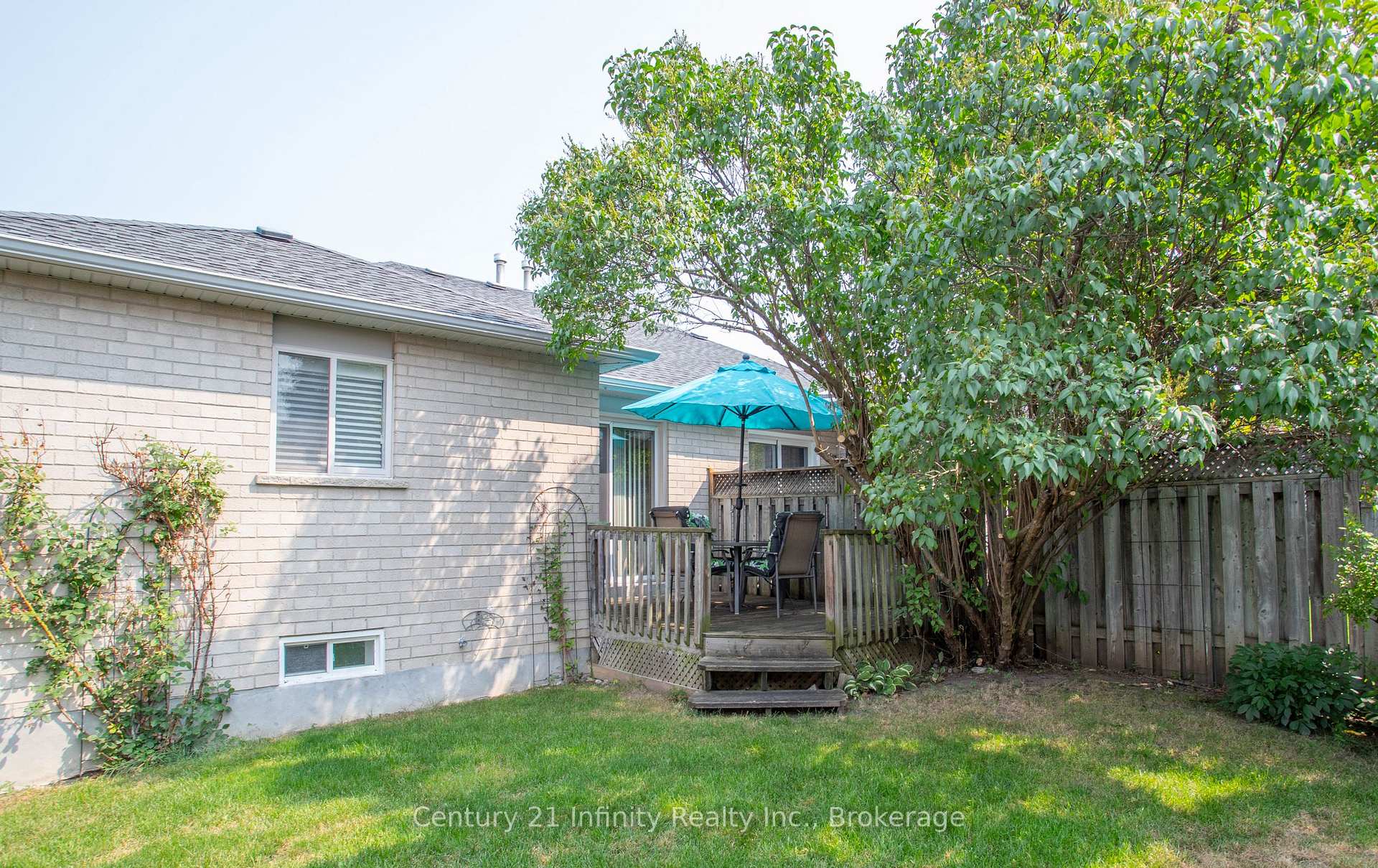 Photo 31 of 1589 Fieldgate Drive, Oshawa, Samac — HOMEH