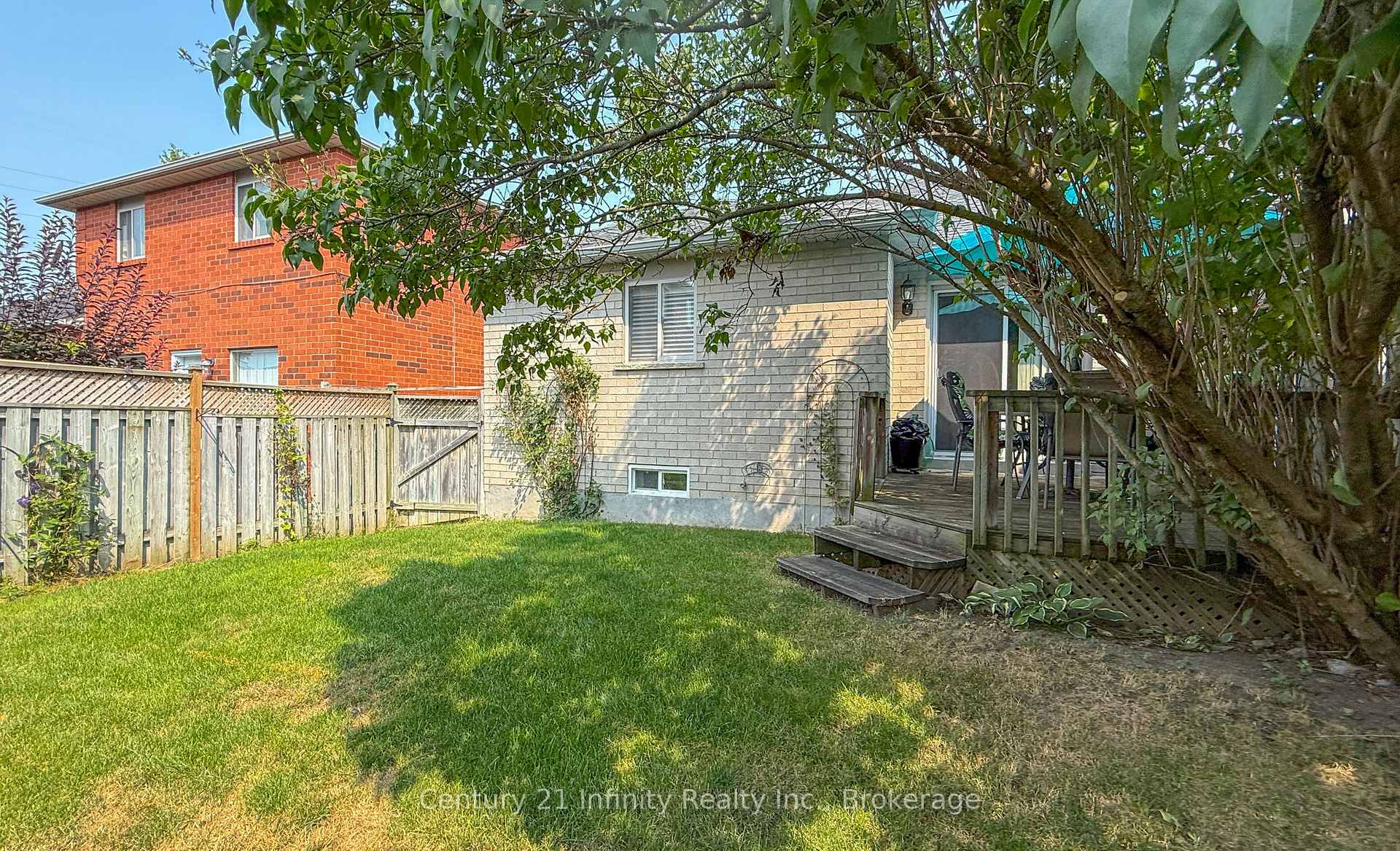 Photo 32 of 1589 Fieldgate Drive, Oshawa, Samac — HOMEH