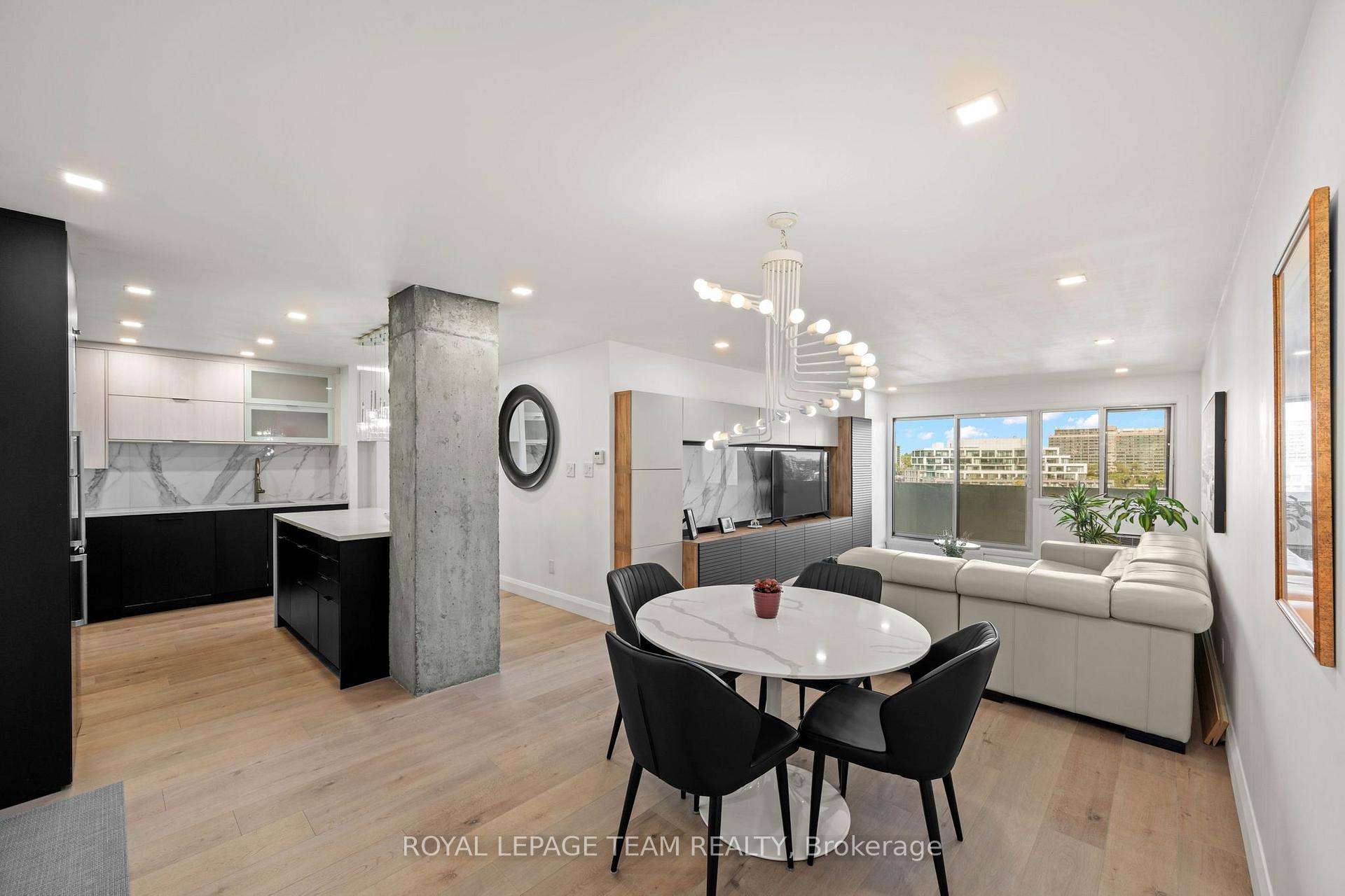 Photo 9 of Unit 901, 40 Landry Street, Ottawa, Vanier — HOMEH