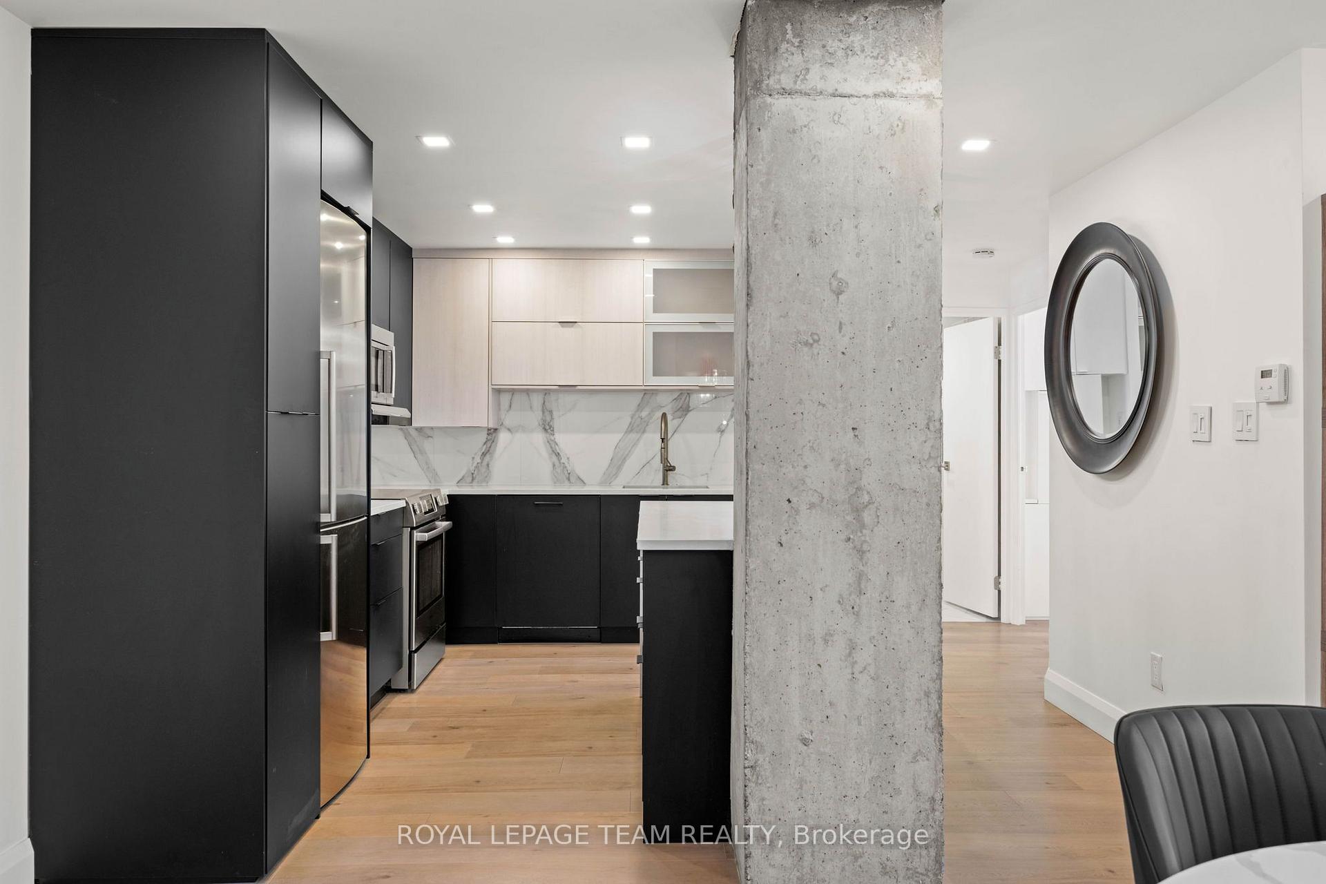 Photo 17 of Unit 901, 40 Landry Street, Ottawa, Vanier — HOMEH