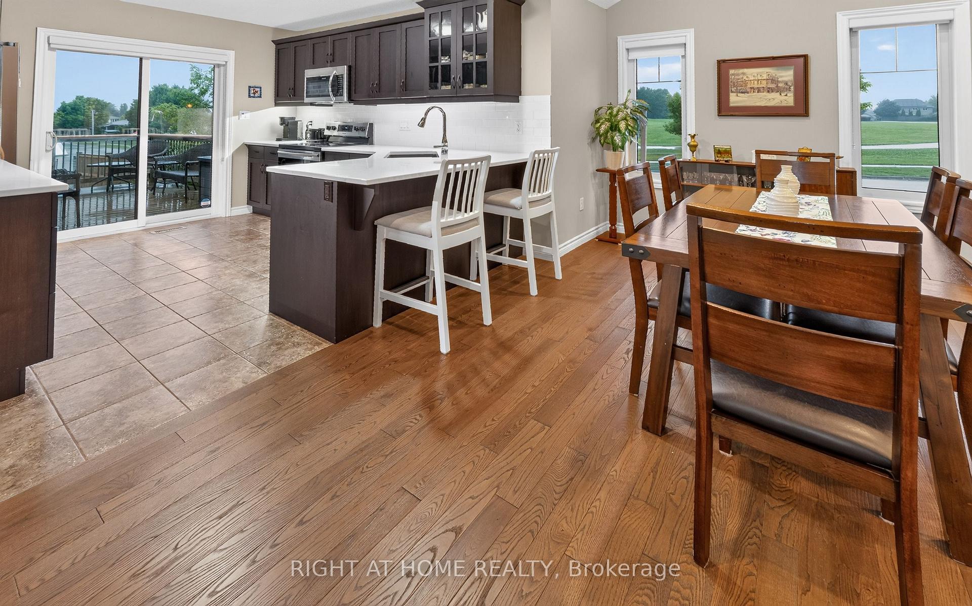 Photo 11 of 2 Noble Lane, St. Thomas — HOMEH