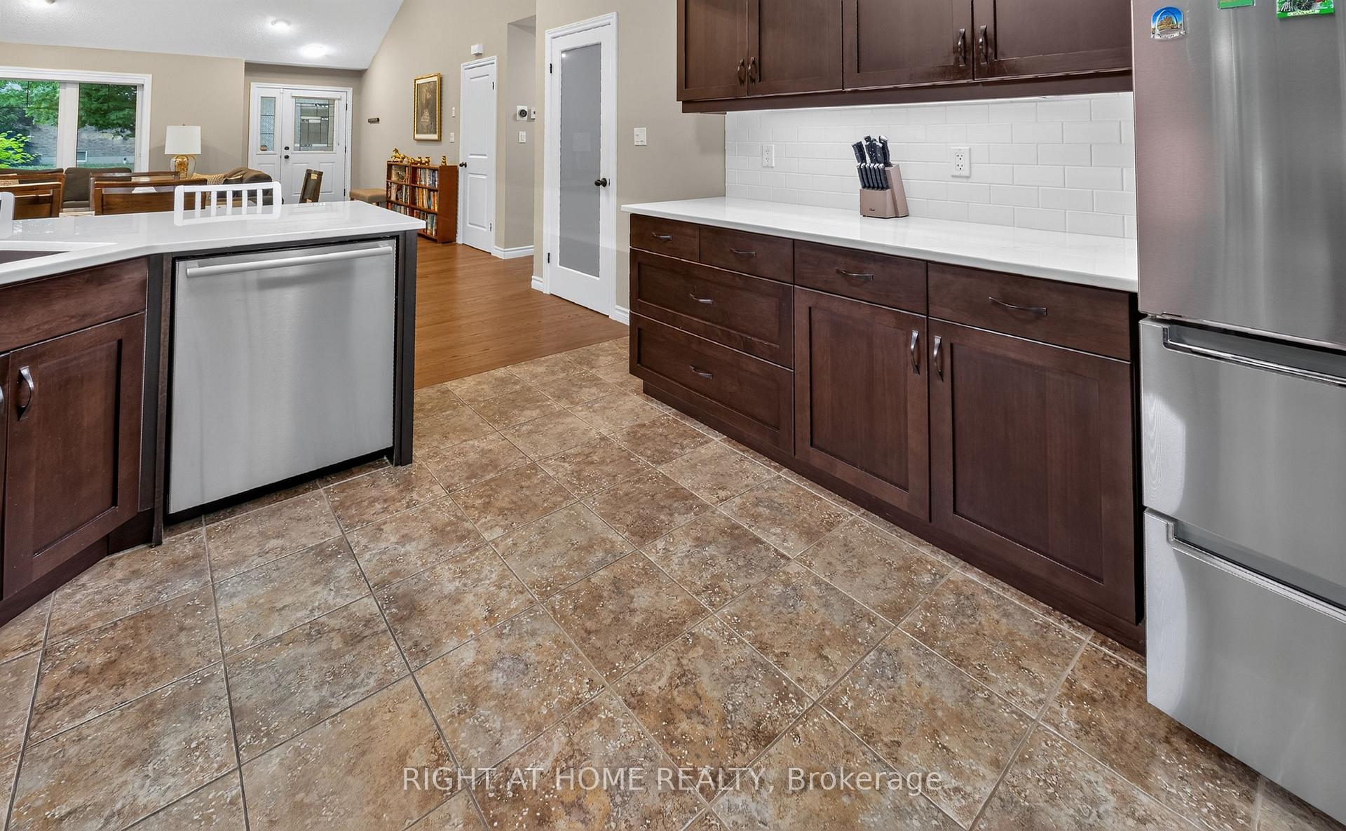 Photo 16 of 2 Noble Lane, St. Thomas — HOMEH