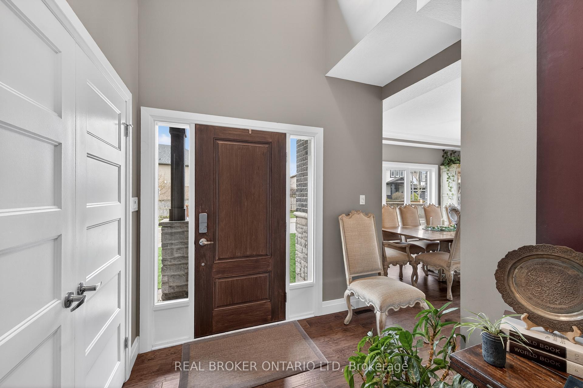 Photo 4 of 3386 Settlement Trail, London, South V — HOMEH