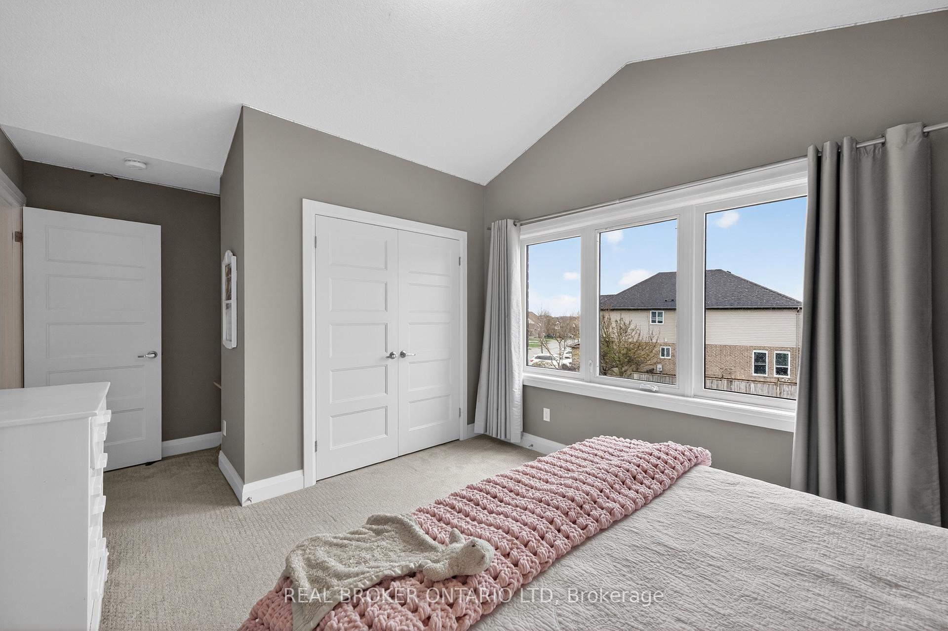 Photo 28 of 3386 Settlement Trail, London, South V — HOMEH