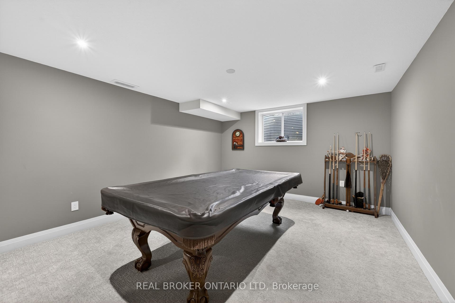 Photo 32 of 3386 Settlement Trail, London, South V — HOMEH
