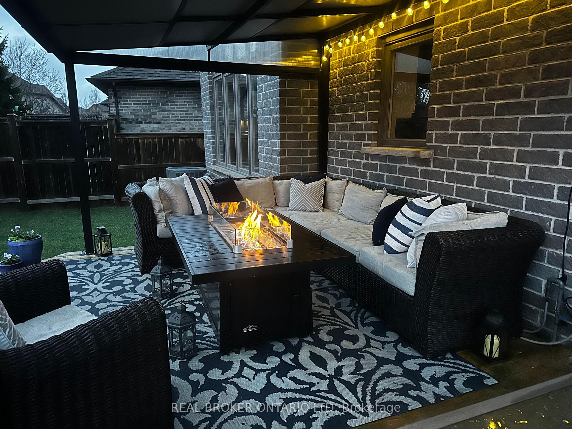 Photo 40 of 3386 Settlement Trail, London, South V — HOMEH