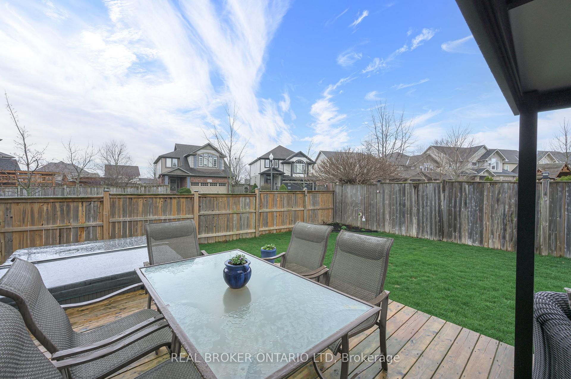 Photo 42 of 3386 Settlement Trail, London, South V — HOMEH