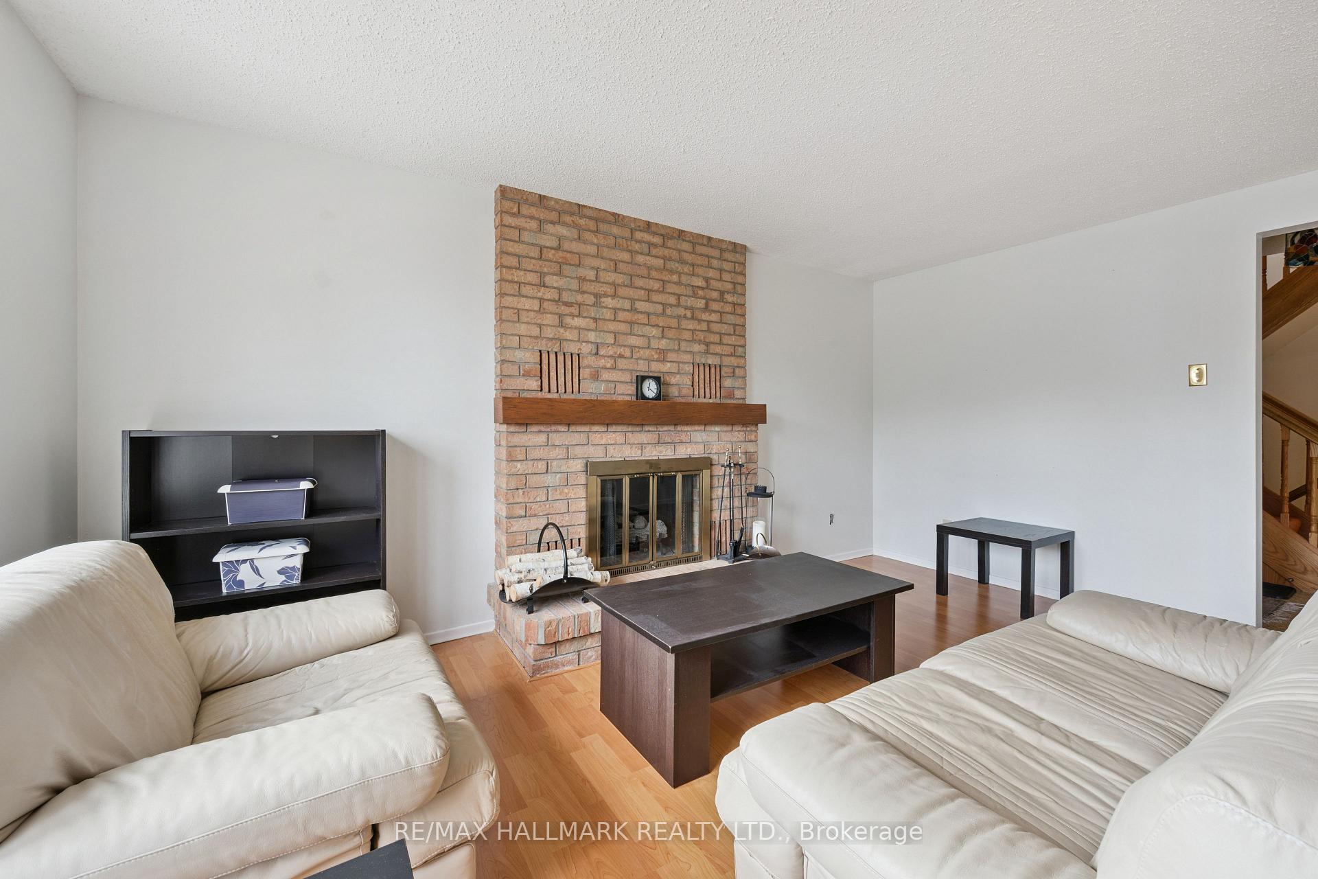 Photo 6 of Unit 1, 489 Beechwood Drive, Waterloo, Westvale — HOMEH
