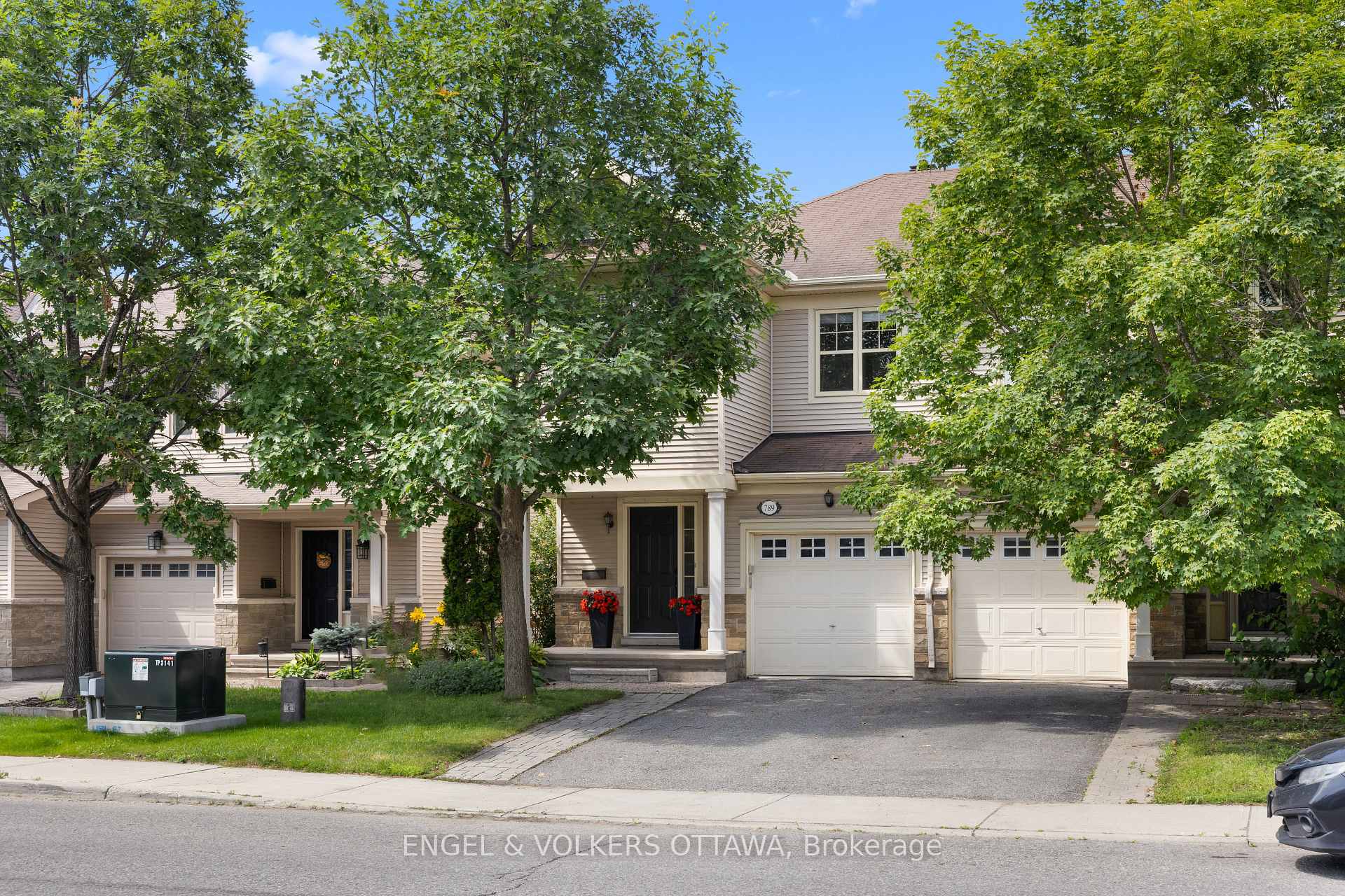Photo 1 of 789 Cobble Hill Drive, Ottawa, Barrhaven - Cedargrove/Fraserdale — HOMEH