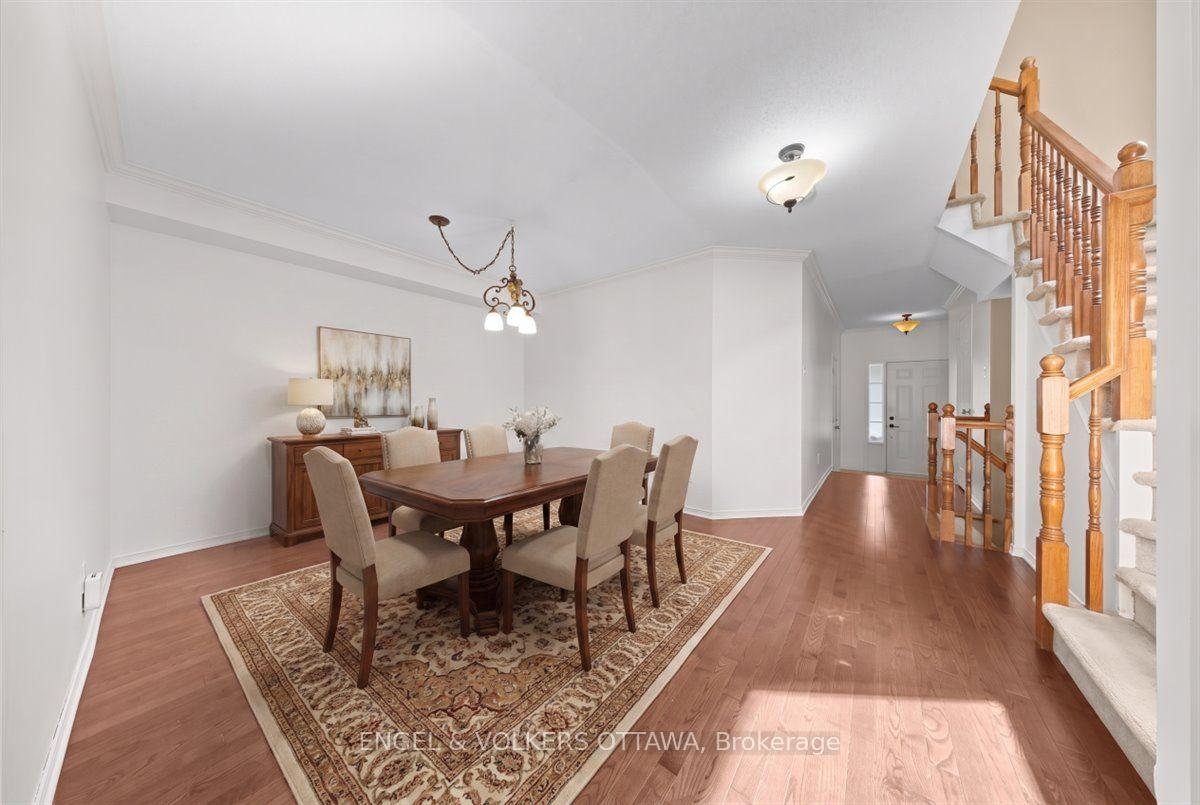 Photo 7 of 789 Cobble Hill Drive, Ottawa, Barrhaven - Cedargrove/Fraserdale — HOMEH