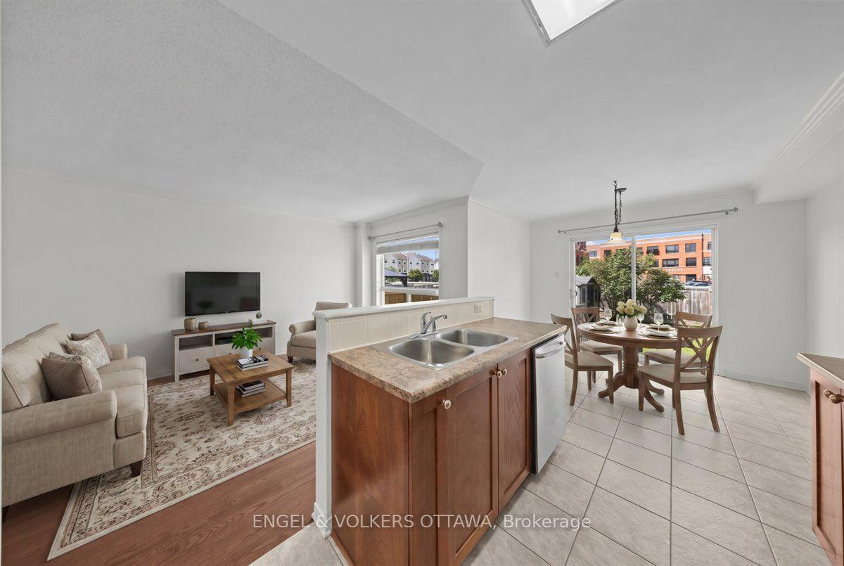 Photo 20 of 789 Cobble Hill Drive, Ottawa, Barrhaven - Cedargrove/Fraserdale — HOMEH