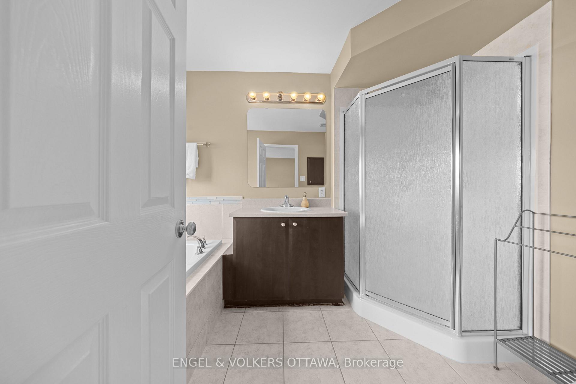 Photo 29 of 789 Cobble Hill Drive, Ottawa, Barrhaven - Cedargrove/Fraserdale — HOMEH