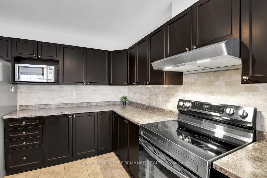 Photo 14 of 1862 Arrowgrass Way, Ottawa, Notting Hill/Summerside — HOMEH