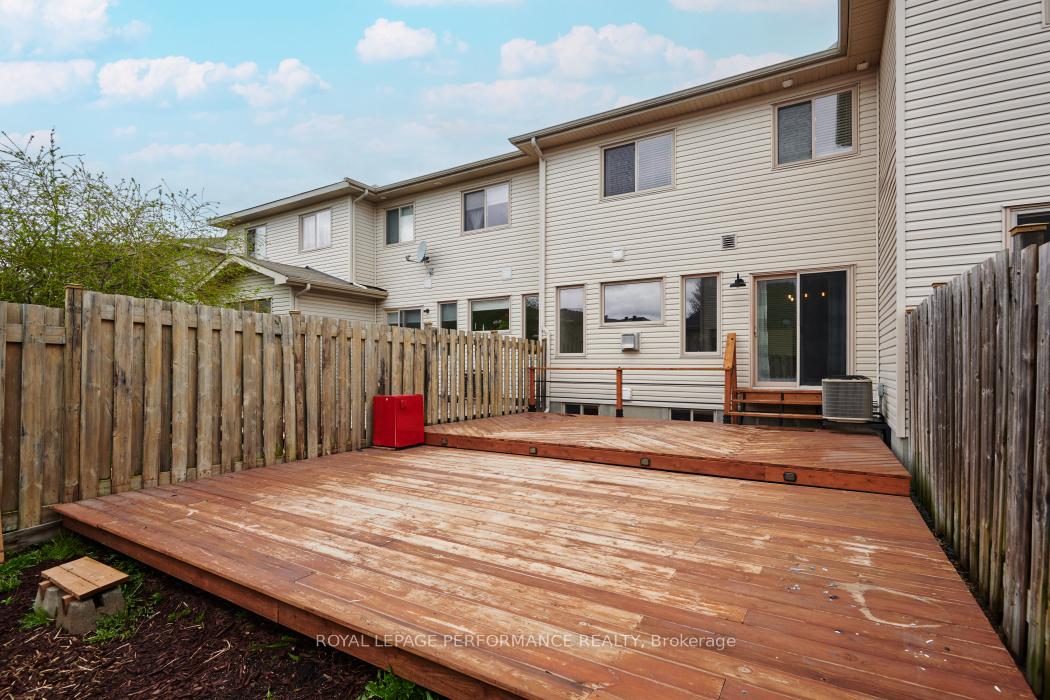 Photo 32 of 1862 Arrowgrass Way, Ottawa, Notting Hill/Summerside — HOMEH