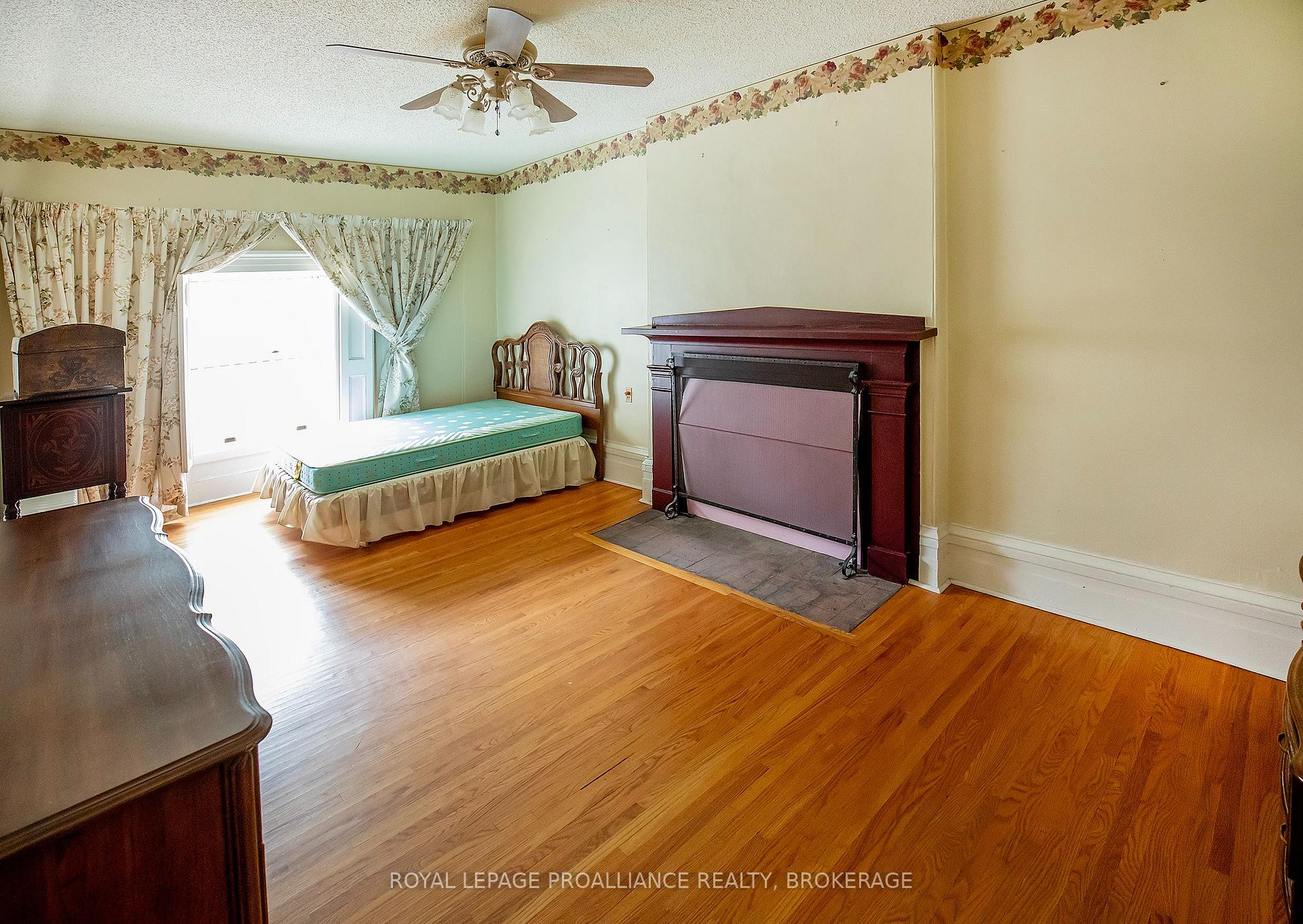 Photo 19 of 223 King Street E, Kingston, Central City East — HOMEH