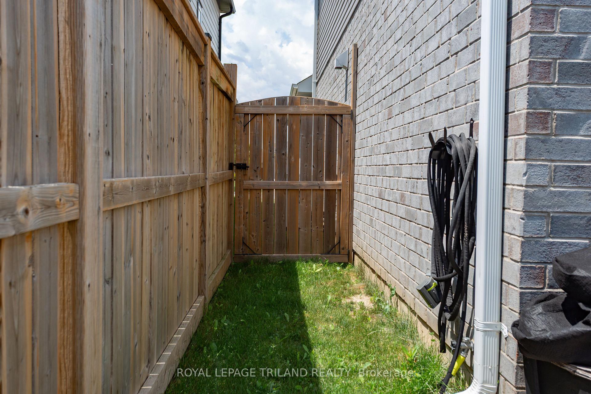 Photo 48 of 1 Acorn Trail, St. Thomas — HOMEH