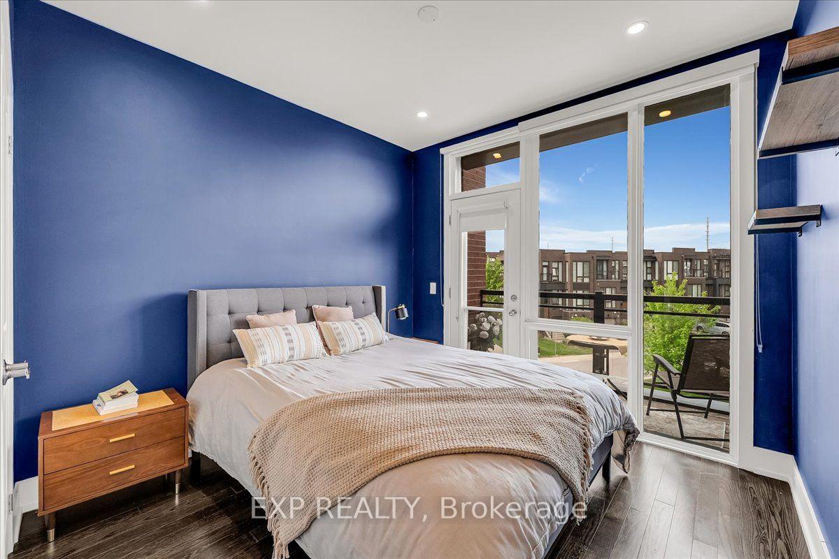 Photo 24 of 28 Crestridge Drive, Vaughan, Patterson — HOMEH
