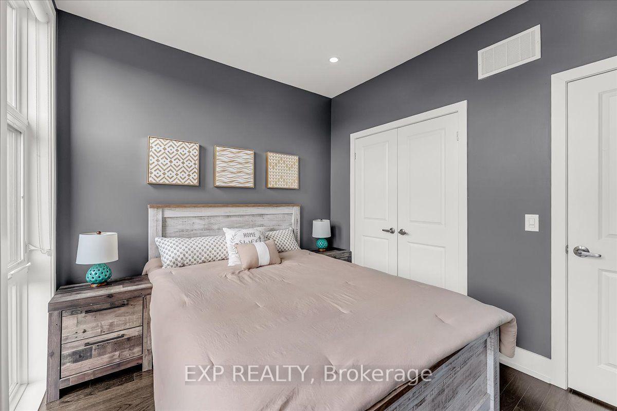 Photo 26 of 28 Crestridge Drive, Vaughan, Patterson — HOMEH
