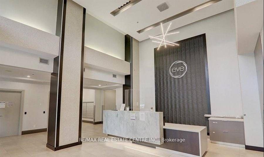 Photo 3 of Unit 1705, 3515 Kariya Dr, Mississauga, City Centre — HOMEH