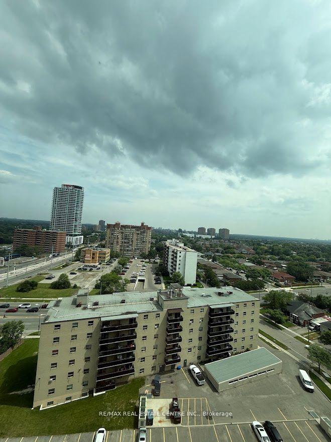 Photo 32 of Unit 1705, 3515 Kariya Dr, Mississauga, City Centre — HOMEH
