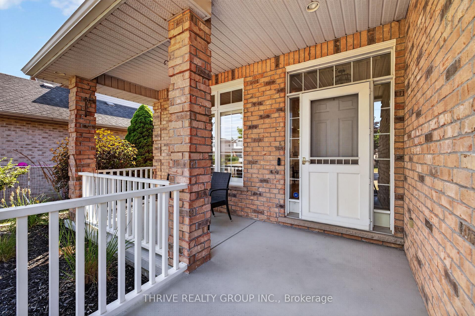 Photo 3 of 43 Mapleridge Crescent, Thames Centre, Dorchester — HOMEH