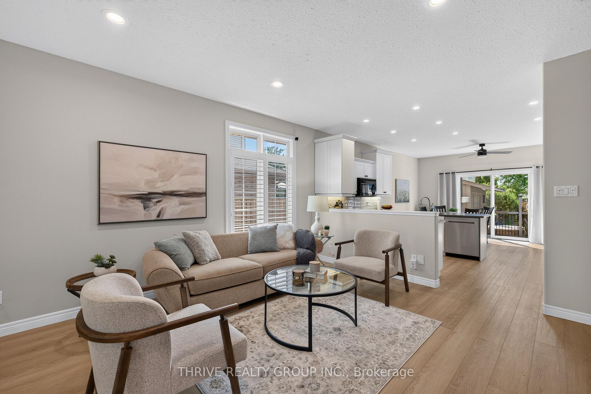 Photo 9 of 43 Mapleridge Crescent, Thames Centre, Dorchester — HOMEH