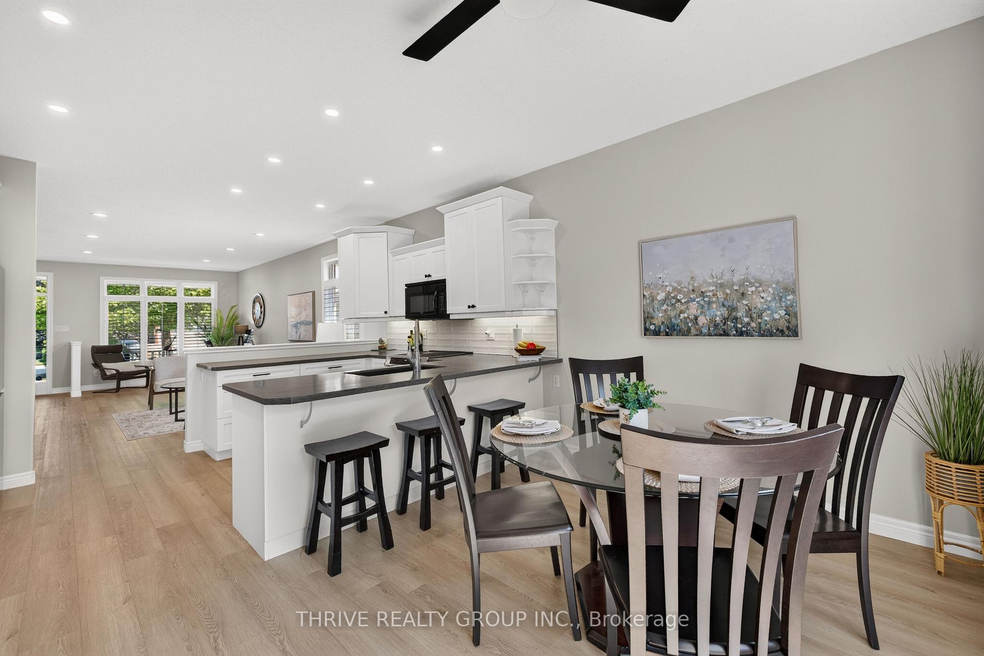 Photo 15 of 43 Mapleridge Crescent, Thames Centre, Dorchester — HOMEH