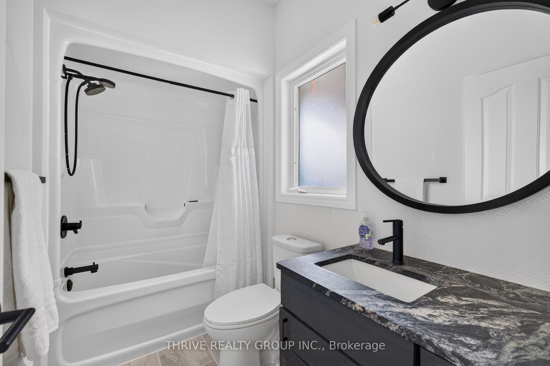 Photo 19 of 43 Mapleridge Crescent, Thames Centre, Dorchester — HOMEH