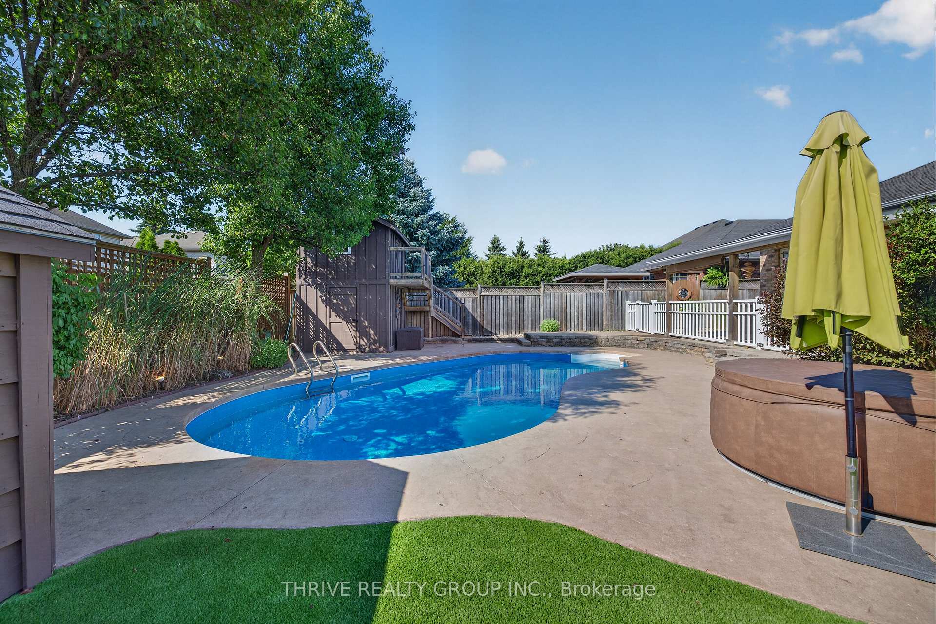 Photo 40 of 43 Mapleridge Crescent, Thames Centre, Dorchester — HOMEH