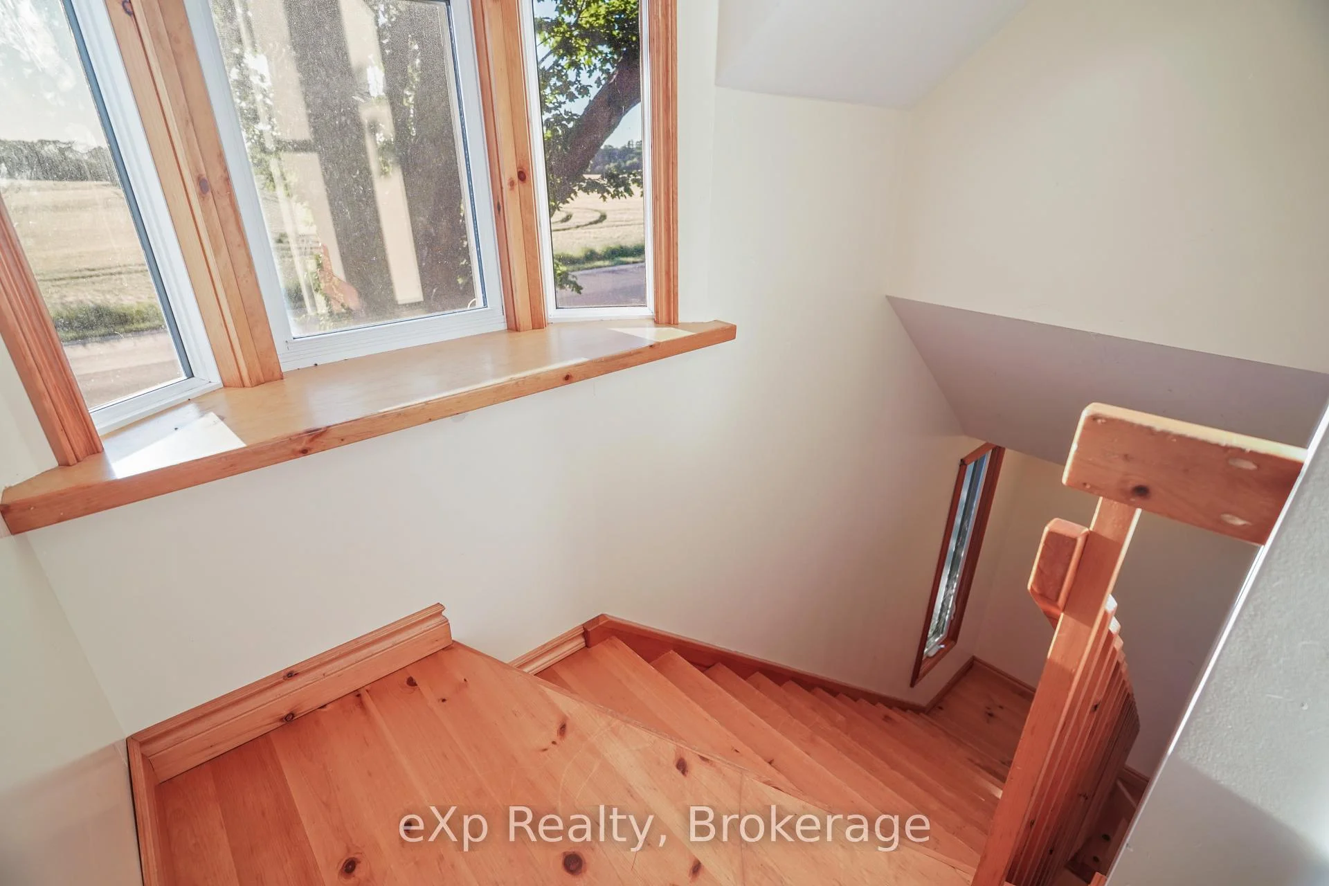 Photo 35 of 171 Clyde Line, Morris Turnberry, Bluevale — HOMEH