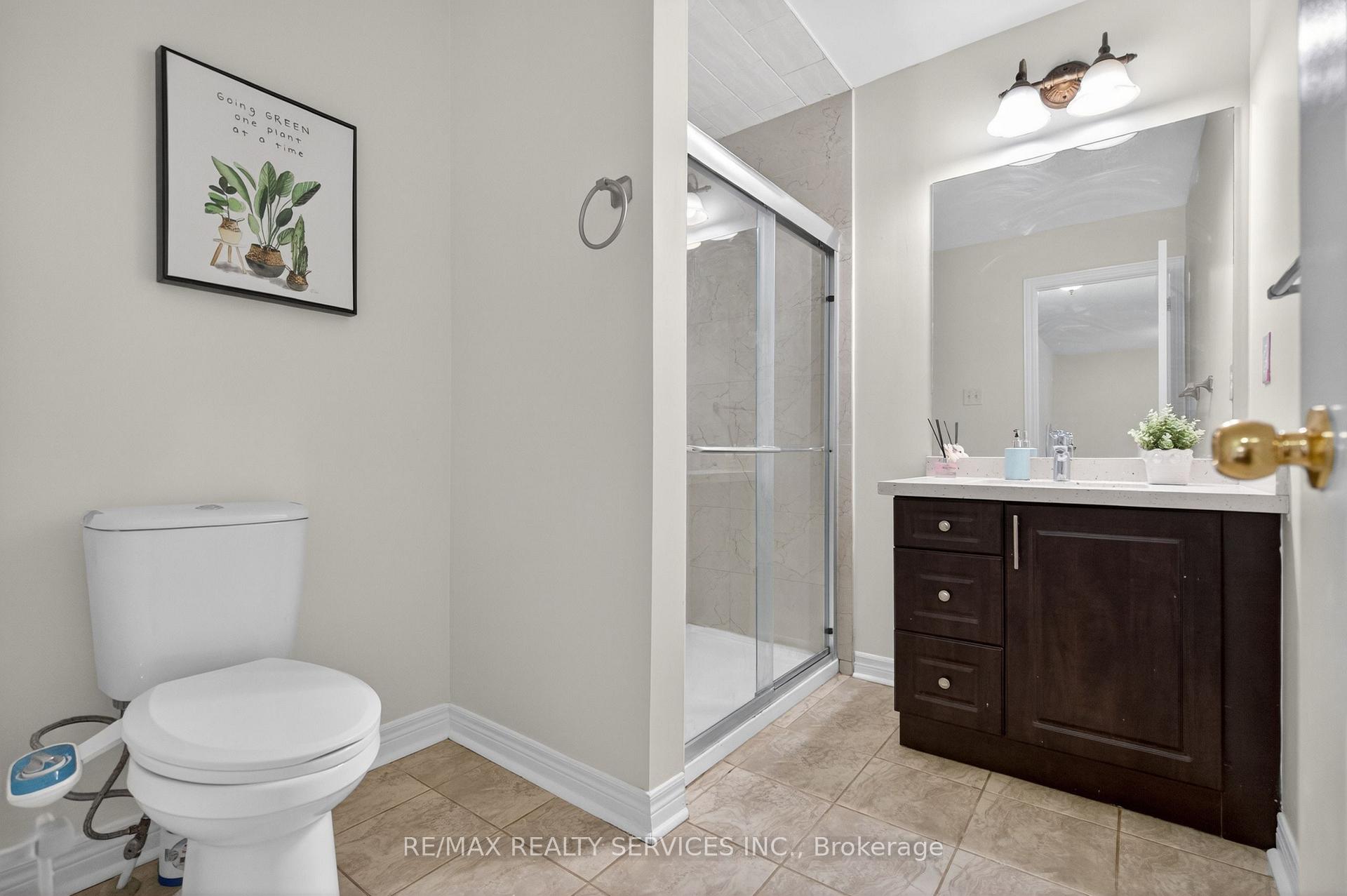 Photo 34 of 58 Quailvalley Drive, Brampton, Sandringham-Wellington — HOMEH