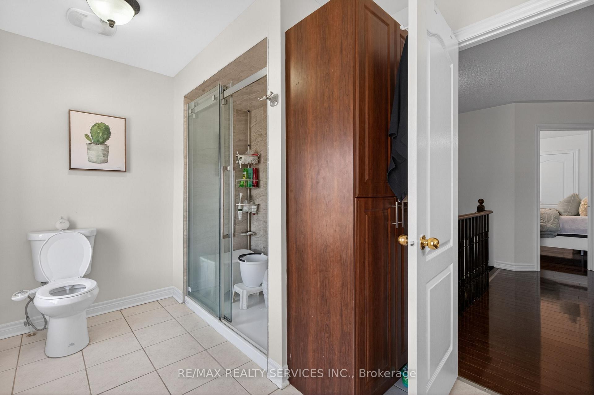 Photo 41 of 58 Quailvalley Drive, Brampton, Sandringham-Wellington — HOMEH