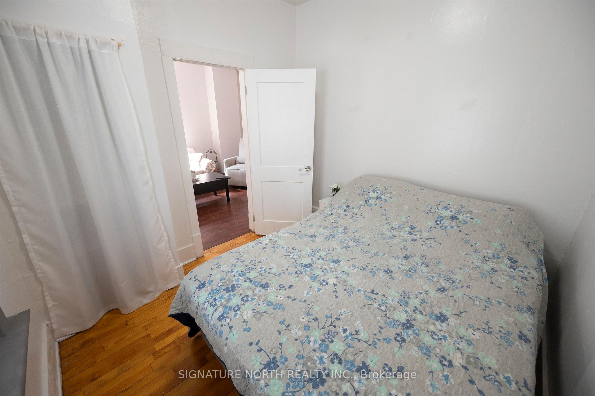 Photo 18 of 434 Queen Street, Thunder Bay, Academy Heights — HOMEH